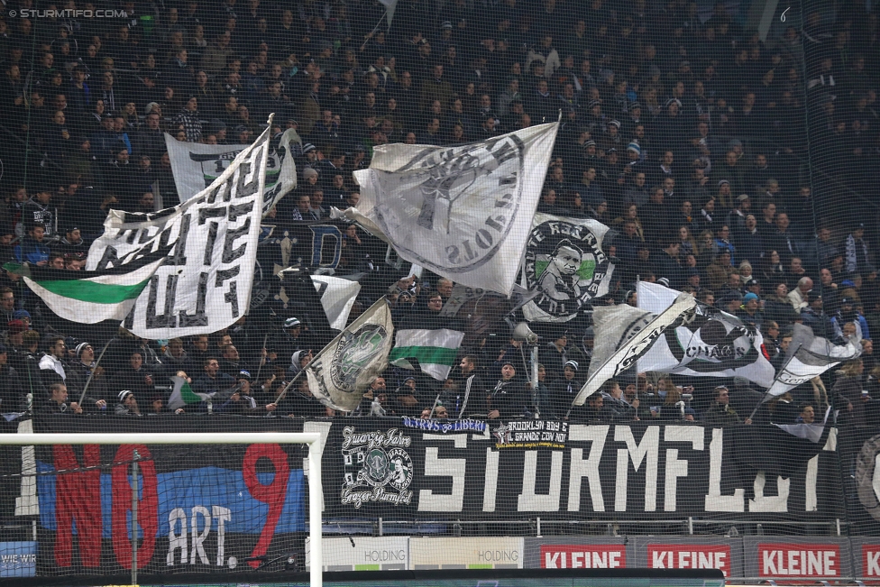 Sturm Graz - Salzburg
Oesterreichische Fussball Bundesliga, 19. Runde, SK Sturm Graz - FC RB Salzburg, Stadion Liebenau Graz, 11.12.2016. 

Foto zeigt Fans von Sturm
