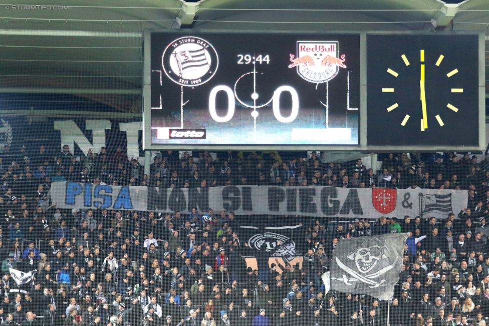 Sturm Graz - Salzburg
Oesterreichische Fussball Bundesliga, 19. Runde, SK Sturm Graz - FC RB Salzburg, Stadion Liebenau Graz, 11.12.2016. 

Foto zeigt Fans von Sturm mit einem Spruchband
