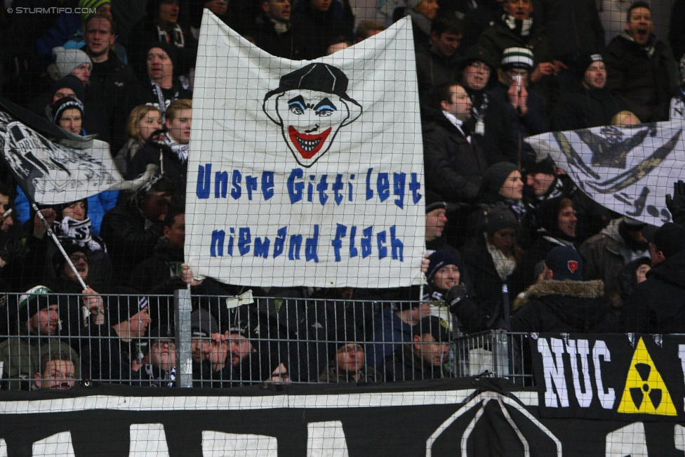 Ried - Sturm Graz
Oesterreichische Fussball Bundesliga, 18. Runde, SV Ried - SK Sturm Graz, Arena Ried, 17.12.2016. 

Foto zeigt Fans von Sturm
