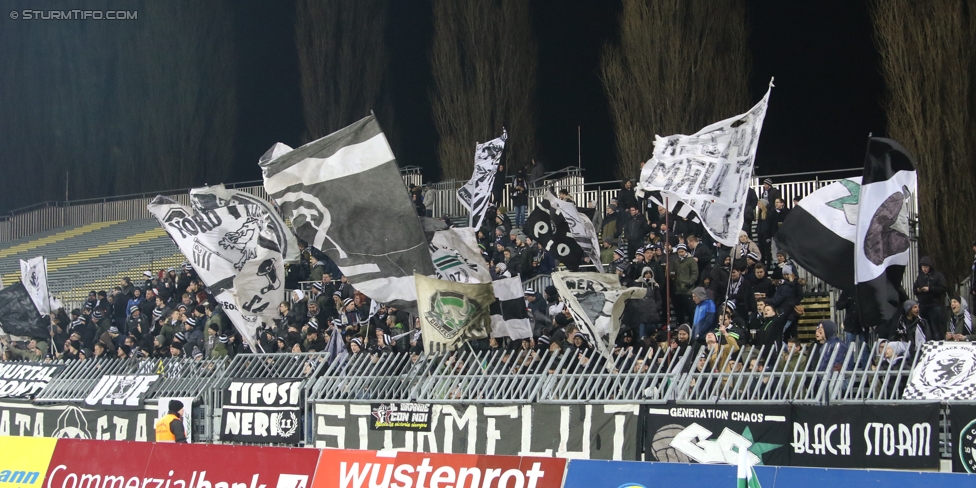 Mattersburg - Sturm Graz
Oesterreichische Fussball Bundesliga, 19. Runde, SV Mattersburg - SK Sturm Graz, Pappelstadion Mattersburg, 11.02.2017. 

Foto zeigt Fans von Sturm
