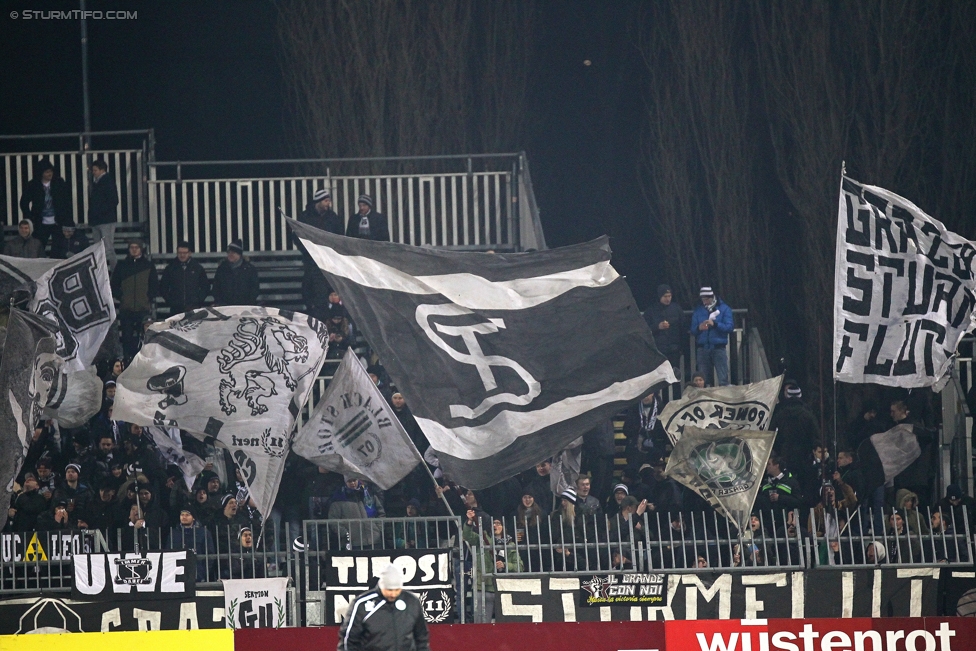 Mattersburg - Sturm Graz
Oesterreichische Fussball Bundesliga, 19. Runde, SV Mattersburg - SK Sturm Graz, Pappelstadion Mattersburg, 11.02.2017. 

Foto zeigt Fans von Sturm
