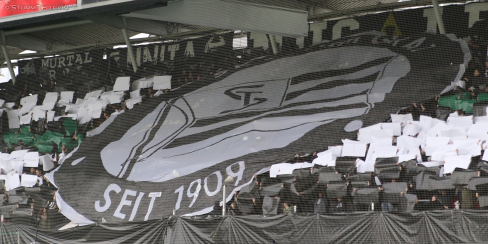 Sturm Graz - Austria Wien
Oesterreichische Fussball Bundesliga, 20. Runde, SK Sturm Graz - FK Austria Wien, Stadion Liebenau Graz, 18.02.2017. 

Foto zeigt Fans von Sturm mit einer Choreografie
