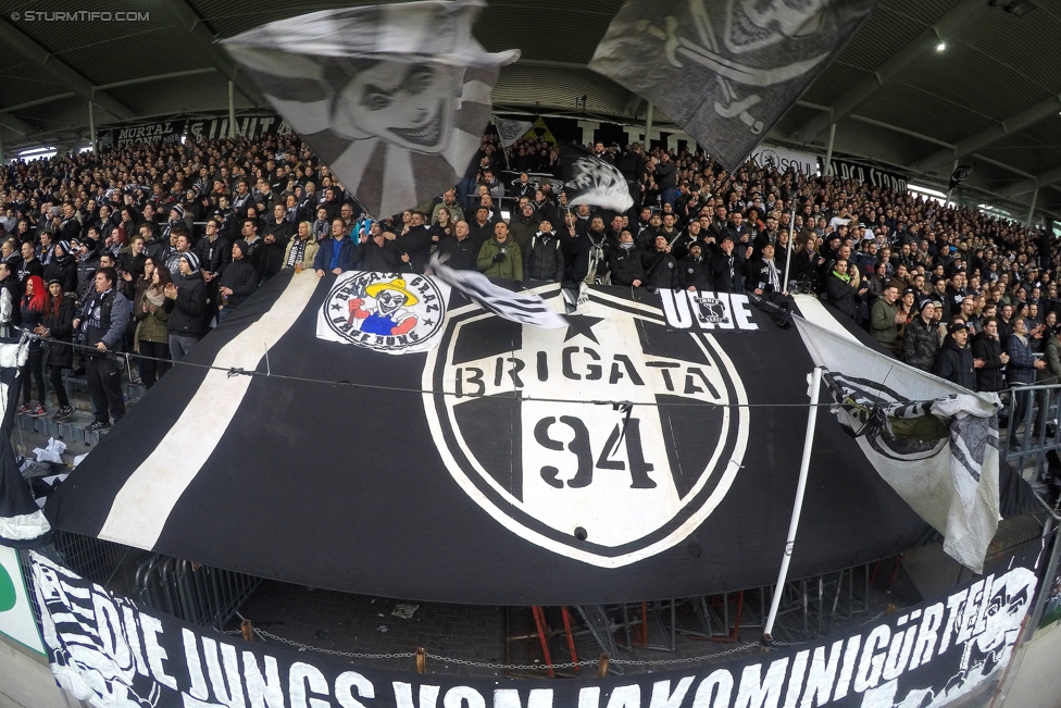 Sturm Graz - Austria Wien
Oesterreichische Fussball Bundesliga, 20. Runde, SK Sturm Graz - FK Austria Wien, Stadion Liebenau Graz, 18.02.2017. 

Foto zeigt Fans von Sturm
