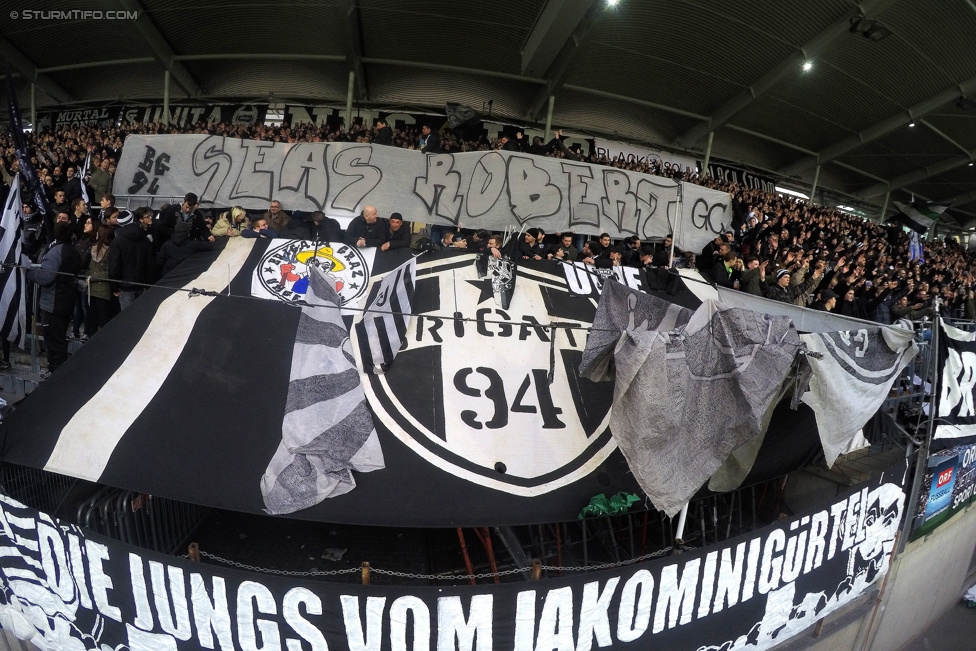 Sturm Graz - Austria Wien
Oesterreichische Fussball Bundesliga, 20. Runde, SK Sturm Graz - FK Austria Wien, Stadion Liebenau Graz, 18.02.2017. 

Foto zeigt Fans von Sturm mit einem Spruchband
