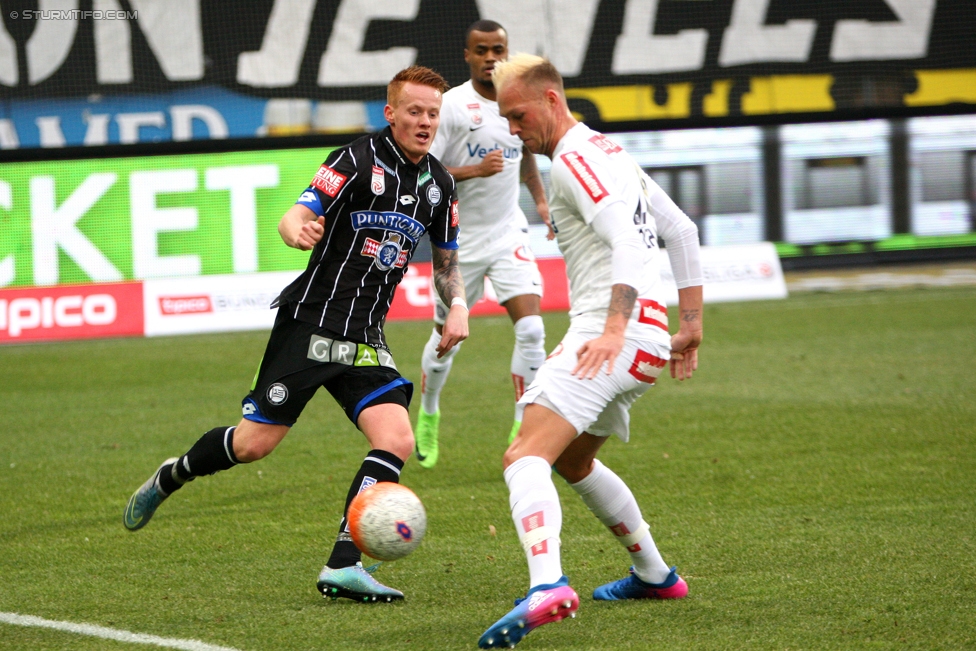 Sturm Graz - Austria Wien
Oesterreichische Fussball Bundesliga, 20. Runde, SK Sturm Graz - FK Austria Wien, Stadion Liebenau Graz, 18.02.2017. 

Foto zeigt Martin Ovenstad (Sturm) und Alexander Gruenwald (Austria)
