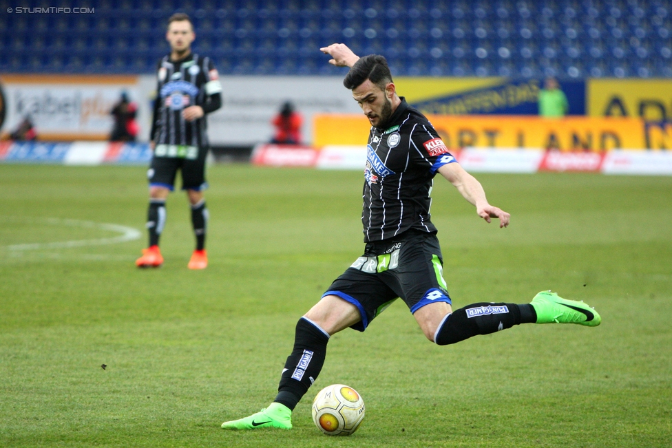 St. Poelten - Sturm Graz
Oesterreichische Fussball Bundesliga, 21. Runde, SKN St. Poelten - SK Sturm Graz, Arena St. Poelten, 26.02.2017. 

Foto zeigt Charalampos Lykogiannis (Sturm)
