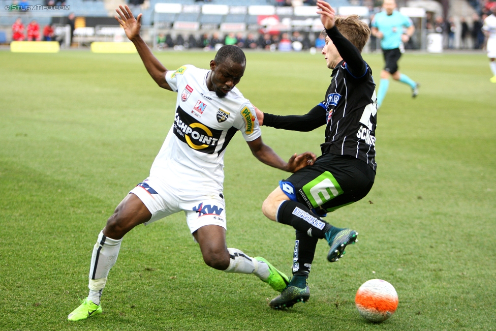 Sturm Graz - Altach
Oesterreichische Fussball Bundesliga, 22. Runde, SK Sturm Graz - SC Rheindorf Altach, Stadion Liebenau Graz, 04.03.2017. 

Foto zeigt Nicolas Moumi Ngamaleu (Altach) und Marc Andre Schmerboeck (Sturm)
