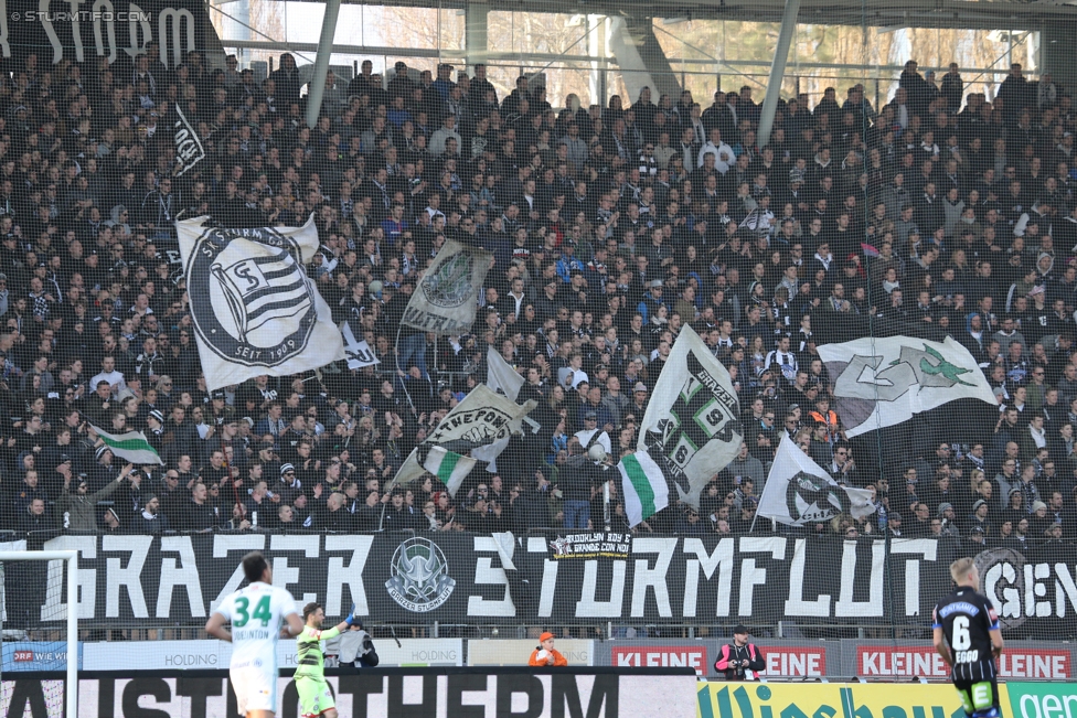 Sturm Graz - Rapid Wien
Oesterreichische Fussball Bundesliga, 23. Runde, SK Sturm Graz - SK Rapid Wien, Stadion Liebenau Graz, 12.03.2017. 

Foto zeigt Fans von Sturm
