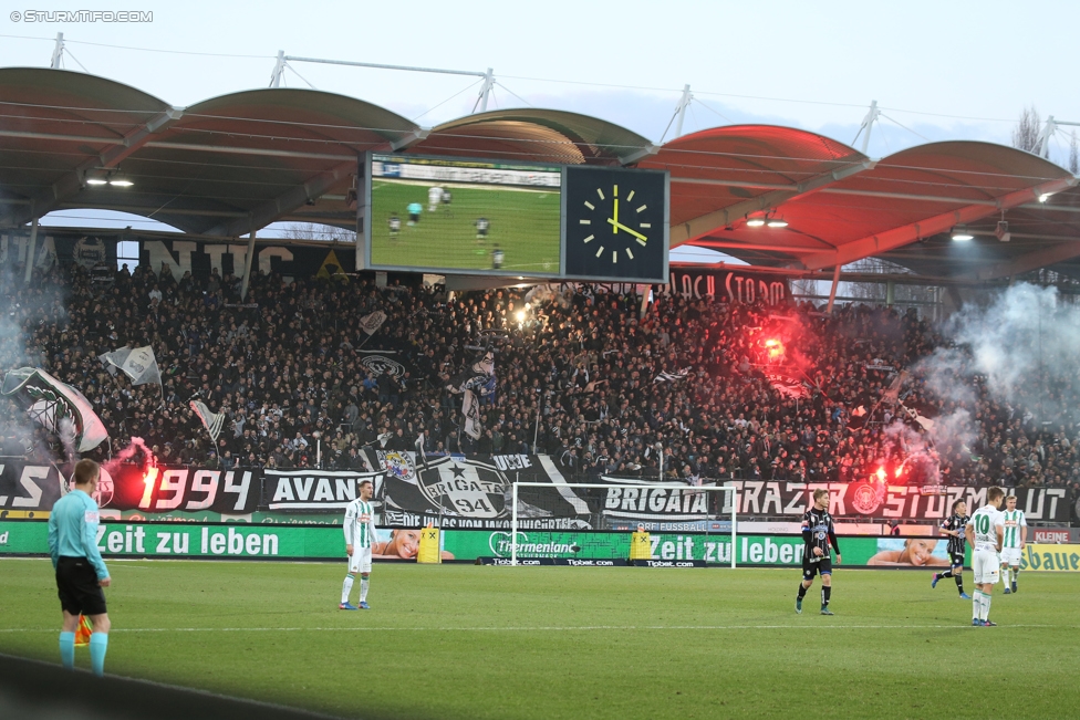 Sturm Graz - Rapid Wien
Oesterreichische Fussball Bundesliga, 23. Runde, SK Sturm Graz - SK Rapid Wien, Stadion Liebenau Graz, 12.03.2017. 

Foto zeigt Fans von Sturm
Schlüsselwörter: pyrotechnik