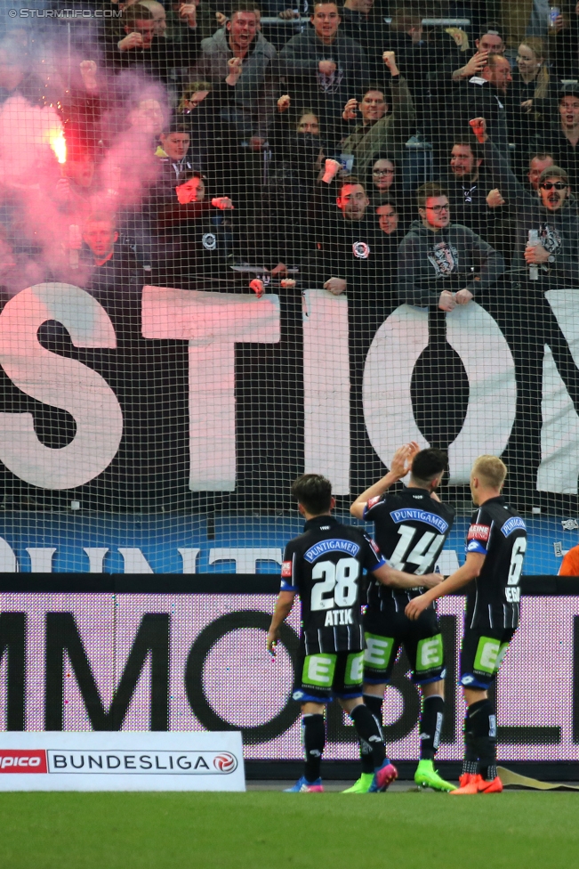 Sturm Graz - Rapid Wien
Oesterreichische Fussball Bundesliga, 23. Runde, SK Sturm Graz - SK Rapid Wien, Stadion Liebenau Graz, 12.03.2017. 

Foto zeigt Baris Atik (Sturm), Charalampos Lykogiannis (Sturm) und James Jeggo (Sturm)
Schlüsselwörter: torjubel