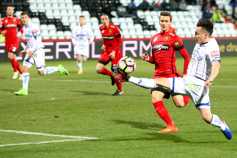 Admira Wacker - Sturm Graz
Oesterreichische Fussball Bundesliga, 24. Runde, FC Admira Wacker Moedling - SK Sturm Graz, Stadion Suedstadt Maria Enzersdorf, 18.03.2017. 

Foto zeigt Baris Atik (Sturm)
