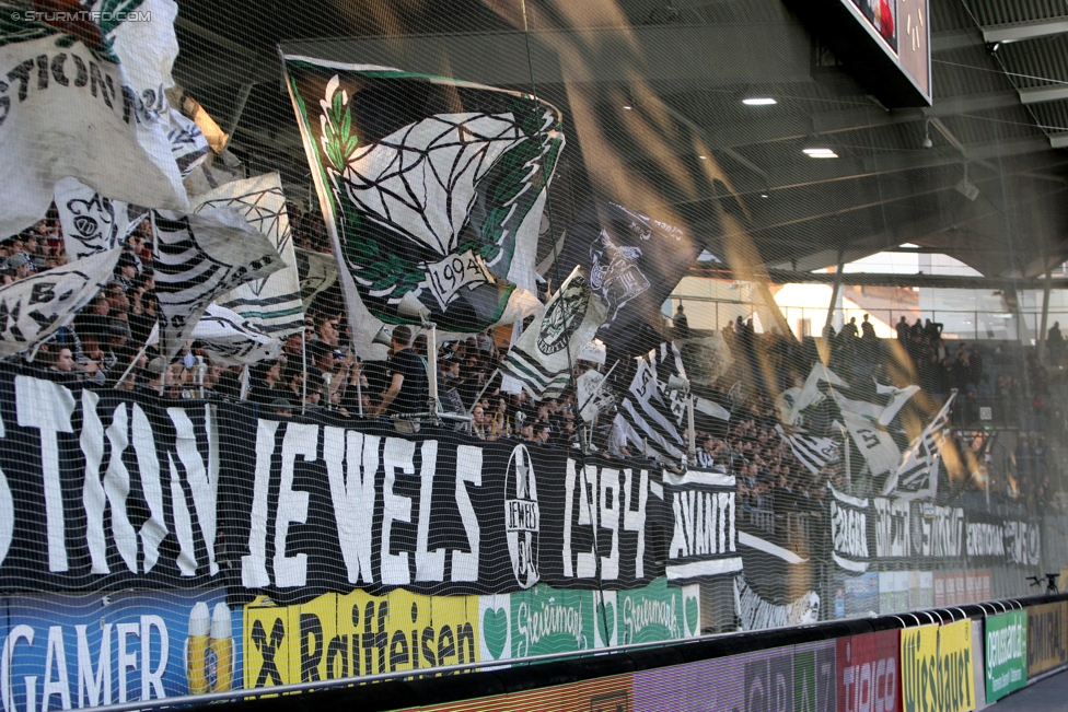 Sturm Graz - Wolfsberg
Oesterreichische Fussball Bundesliga, 25. Runde, SK Sturm Graz - Wolfsberger AC, Stadion Liebenau Graz, 01.04.2017. 

Foto zeigt Fans von Sturm
