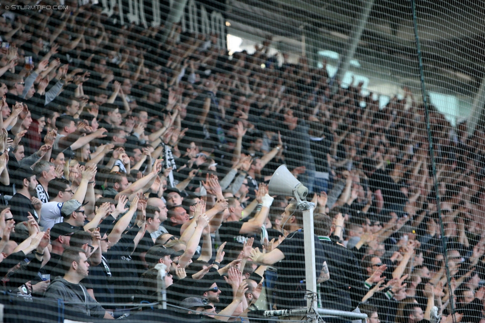 Sturm Graz - Wolfsberg
Oesterreichische Fussball Bundesliga, 25. Runde, SK Sturm Graz - Wolfsberger AC, Stadion Liebenau Graz, 01.04.2017. 

Foto zeigt Fans von Sturm
