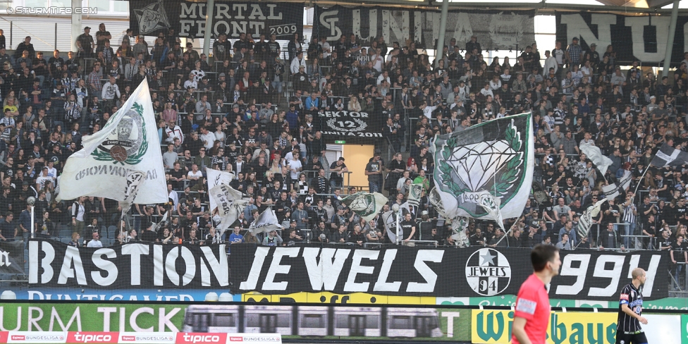 Sturm Graz - Wolfsberg
Oesterreichische Fussball Bundesliga, 25. Runde, SK Sturm Graz - Wolfsberger AC, Stadion Liebenau Graz, 01.04.2017. 

Foto zeigt Fans von Sturm
