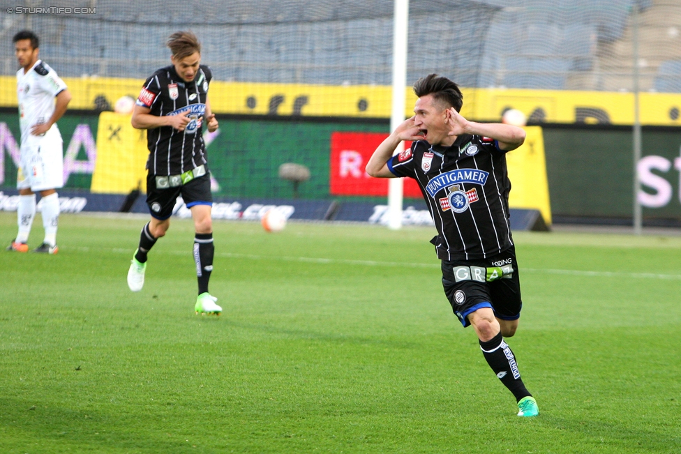 Sturm Graz - Wolfsberg
Oesterreichische Fussball Bundesliga, 25. Runde, SK Sturm Graz - Wolfsberger AC, Stadion Liebenau Graz, 01.04.2017. 

Foto zeigt Baris Atik (Sturm)
Schlüsselwörter: torjubel