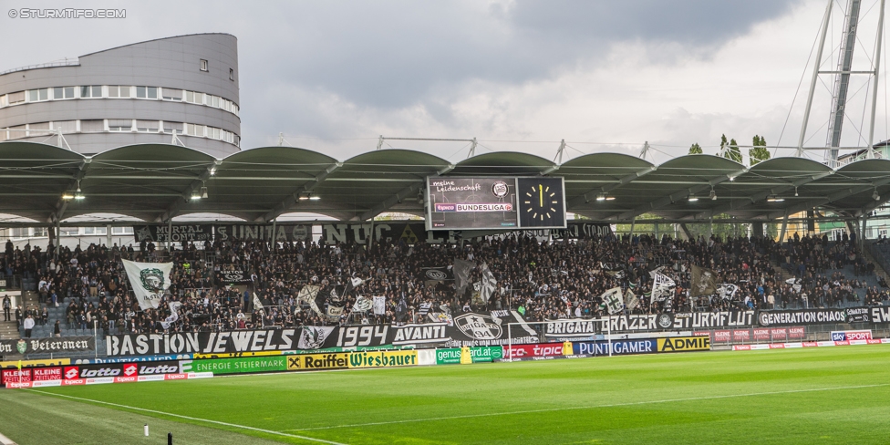 Sturm Graz - Ried
Oesterreichische Fussball Bundesliga, 29. Runde, SK Sturm Graz - SV Ried, Stadion Liebenau Graz, 15.04.2017. 

Foto zeigt Fans von Sturm
