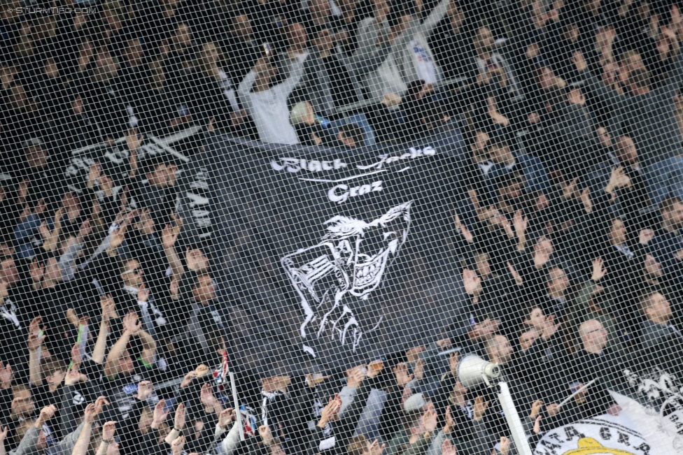 Sturm Graz - Ried
Oesterreichische Fussball Bundesliga, 29. Runde, SK Sturm Graz - SV Ried, Stadion Liebenau Graz, 15.04.2017. 

Foto zeigt Fans von Sturm
