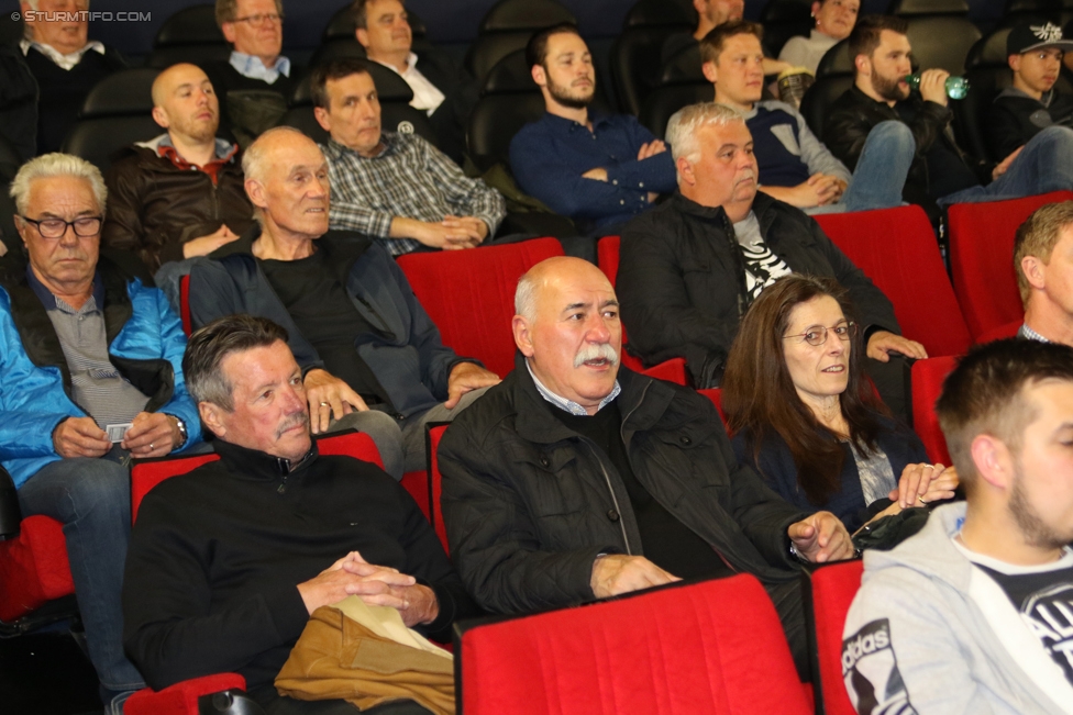 Gruabn Initiative Kinoabend
Gruabn Initiative Kinoabend, Annenhofkino Graz, 20.04.2017.

Foto zeigt Manfred Steiner (ehem. Spieler Sturm) und Walter Fuchs (ehem. Spieler Sturm)
