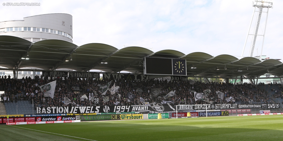 Sturm Graz - Mattersburg
Oesterreichische Fussball Bundesliga, 30. Runde, SK Sturm Graz - SV Mattersburg, Stadion Liebenau Graz, 22.04.2017. 

Foto zeigt Fans von Sturm
