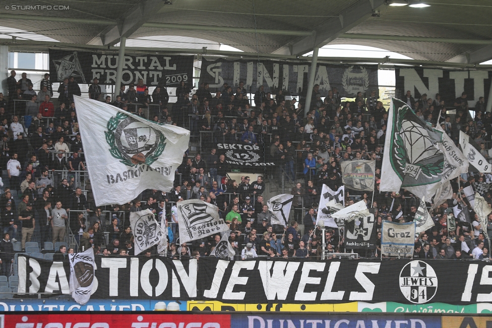 Sturm Graz - Mattersburg
Oesterreichische Fussball Bundesliga, 30. Runde, SK Sturm Graz - SV Mattersburg, Stadion Liebenau Graz, 22.04.2017. 

Foto zeigt Fans von Sturm
