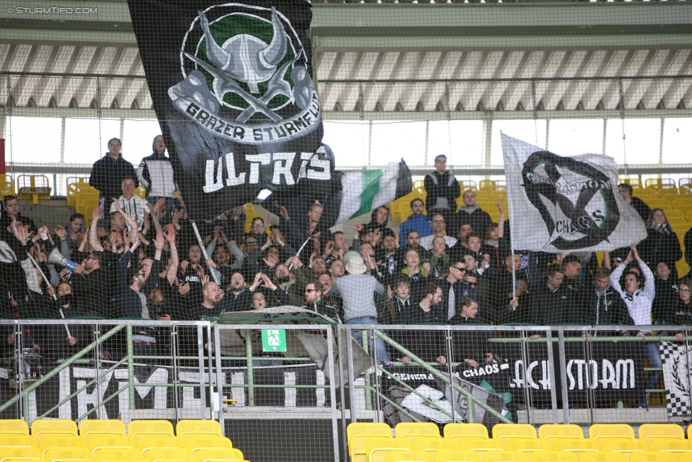 Austria Wien - Sturm Graz
Oesterreichische Fussball Bundesliga, 31. Runde, FK Austria Wien - SK Sturm Graz, Ernst Happel Stadion Wien, 29.04.2017. 

Foto zeigt Fans von Sturm
