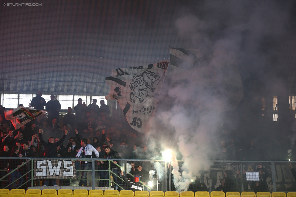 Austria Wien - Sturm Graz
Oesterreichische Fussball Bundesliga, 31. Runde, FK Austria Wien - SK Sturm Graz, Ernst Happel Stadion Wien, 29.04.2017. 

Foto zeigt Fans von Sturm
Schlüsselwörter: pyrotechnik