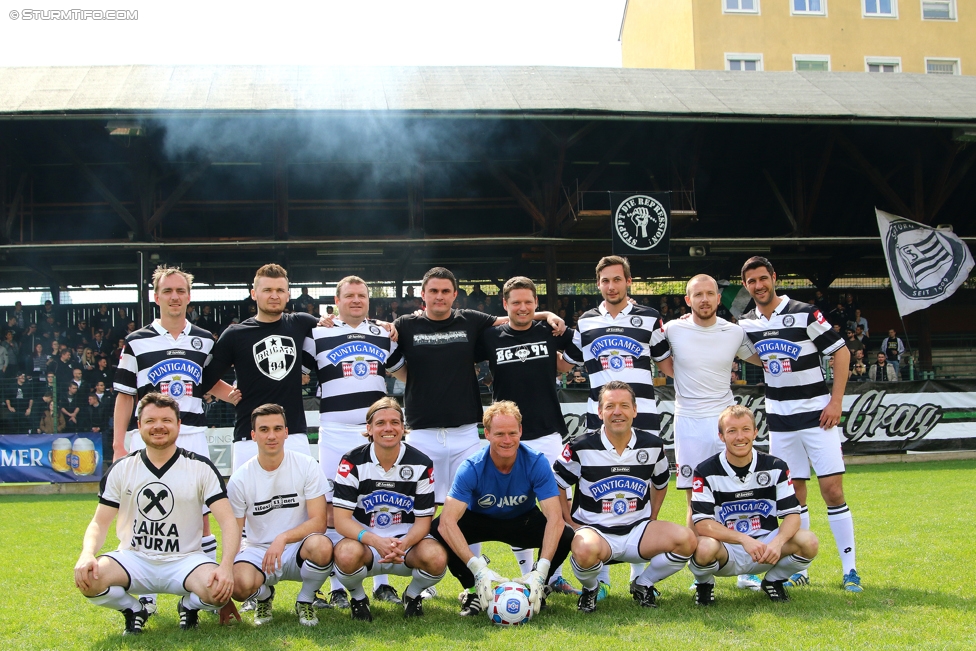 Gruabn Initiative Legendentag
Gruabn Initiative Legendentag, Stadion Gruabn Graz, 01.05.2017.

Foto zeigt die Fan-Mannschaft
