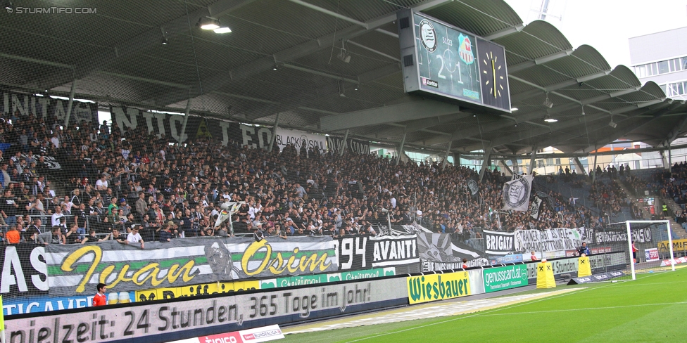 Sturm Graz - St. Poelten
Oesterreichische Fussball Bundesliga, 32. Runde, SK Sturm Graz - SKN St. Poelten, Stadion Liebenau Graz, 06.05.2017. 

Foto zeigt Fans von Sturm
