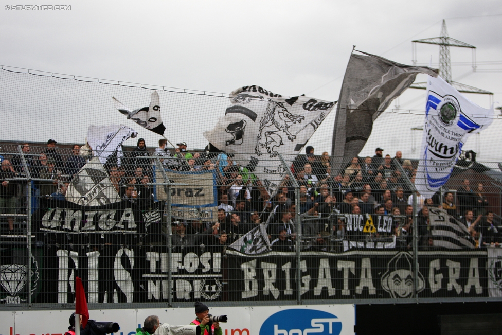 Altach - Sturm Graz
Oesterreichische Fussball Bundesliga, 33. Runde, SC Rheindorf Altach - SK Sturm Graz, Stadion Schnabelholz Altach, 14.05.2017. 

Foto zeigt Fans von Sturm
