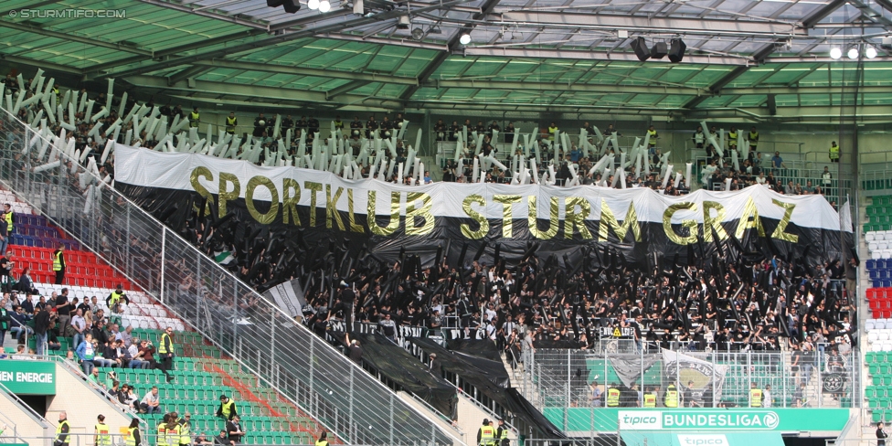 Rapid Wien - Sturm Graz
Oesterreichische Fussball Bundesliga, 34. Runde, SK Rapid Wien - SK Sturm Graz, Weststadion Wien, 21.05.2017. 

Foto zeigt Fans von Sturm mit einer Choreografie
