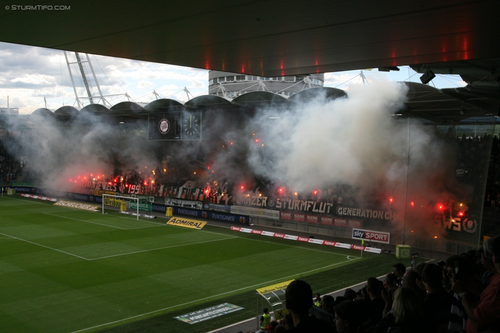 Sturm Graz - Admira Wacker
Oesterreichische Fussball Bundesliga, 35. Runde, SK Sturm Graz - FC Admira Wacker Moedling, Stadion Liebenau Graz, 25.05.2017. 

Foto zeigt Fans von Sturm
