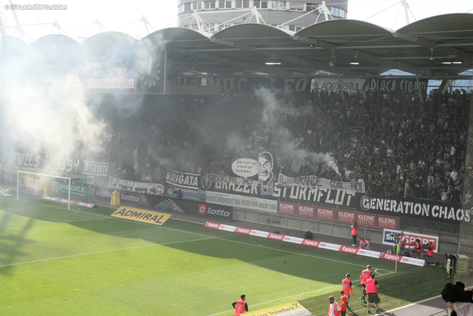 Sturm Graz - Admira Wacker
Oesterreichische Fussball Bundesliga, 35. Runde, SK Sturm Graz - FC Admira Wacker Moedling, Stadion Liebenau Graz, 25.05.2017. 

Foto zeigt Fans von Sturm
