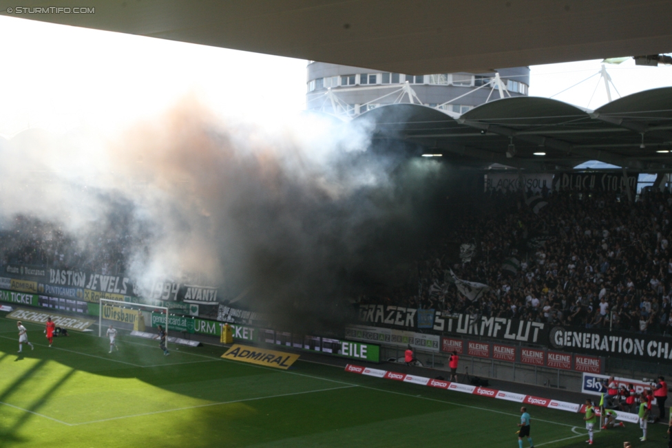 Sturm Graz - Admira Wacker
Oesterreichische Fussball Bundesliga, 35. Runde, SK Sturm Graz - FC Admira Wacker Moedling, Stadion Liebenau Graz, 25.05.2017. 

Foto zeigt Fans von Sturm
