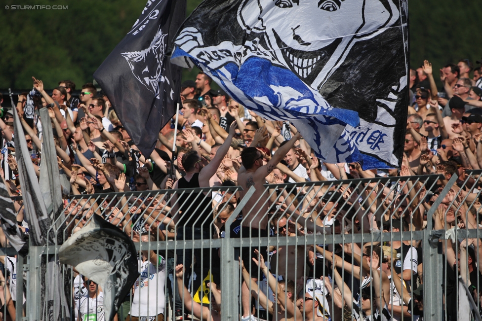 Wolfsberg - Sturm Graz
Oesterreichische Fussball Bundesliga, 36. Runde, Wolfsberger AC - SK Sturm Graz, Lavanttal Arena Wolfsberg, 28.05.2017. 

Foto zeigt Fans von Sturm
