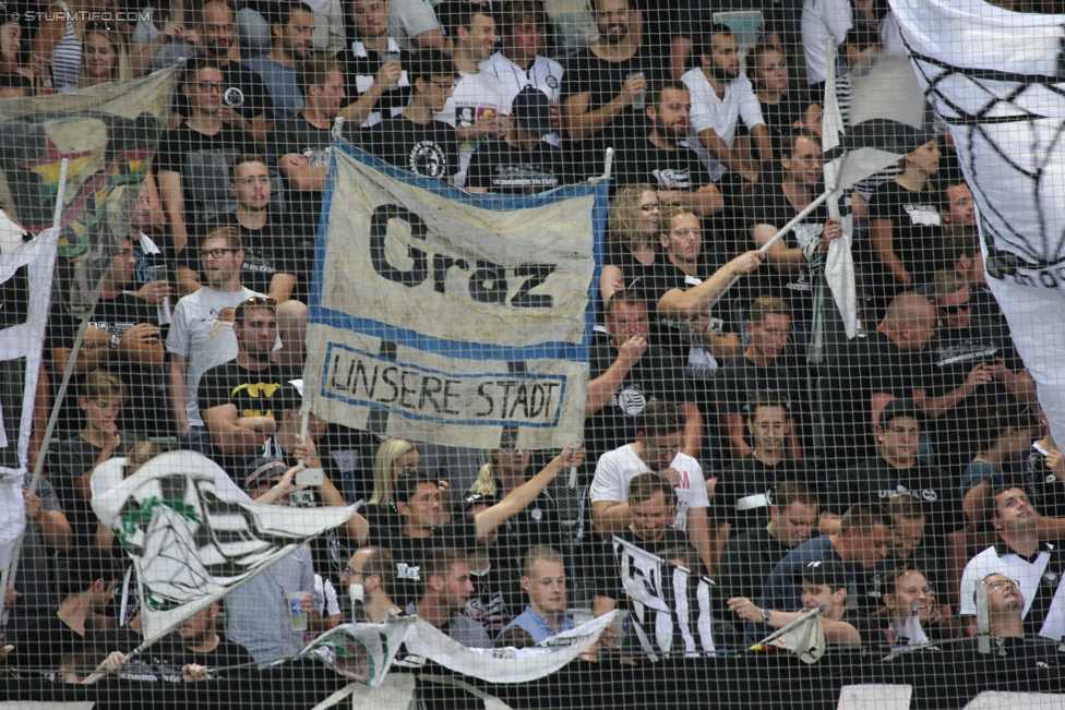 Sturm Graz - Podgorica
UEFA Europa League Qualifikation 2. Runde, SK Sturm Graz -  FK Mladost Podgorica, Stadion Liebenau Graz, 13.07.2017. 

Foto zeigt Fans von Sturm
