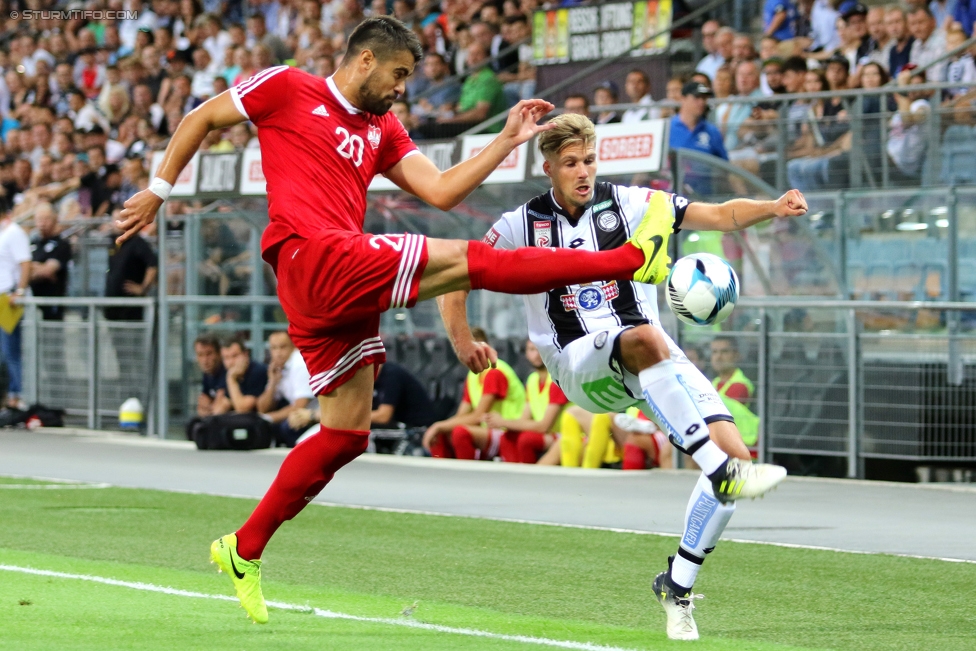 Sturm Graz - Podgorica
UEFA Europa League Qualifikation 2. Runde, SK Sturm Graz -  FK Mladost Podgorica, Stadion Liebenau Graz, 13.07.2017. 

Foto zeigt Stefan Cicmil (Podgorica) und Philipp Zulechner (Sturm)
