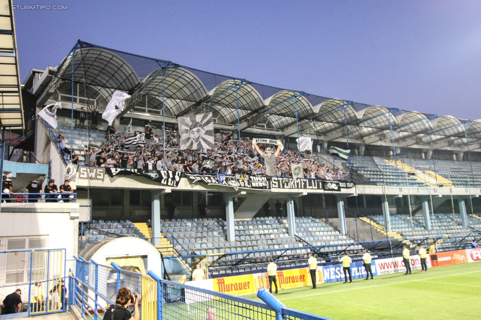 Podgorica - Sturm Graz
UEFA Europa League Qualifikation 2. Runde, FK Mladost Podgorica - SK Sturm Graz, Gradski Stadion Podgorica, 20.07.2017. 

Foto zeigt Fans von Sturm
