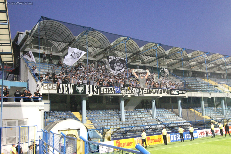 Podgorica - Sturm Graz
UEFA Europa League Qualifikation 2. Runde, FK Mladost Podgorica - SK Sturm Graz, Gradski Stadion Podgorica, 20.07.2017. 

Foto zeigt Fans von Sturm
