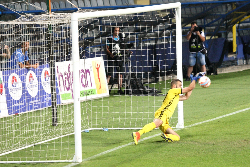 Podgorica - Sturm Graz
UEFA Europa League Qualifikation 2. Runde, FK Mladost Podgorica - SK Sturm Graz, Gradski Stadion Podgorica, 20.07.2017. 

Foto zeigt Damir Ljuljanovic (Podgorica)
Schlüsselwörter: elfmeter