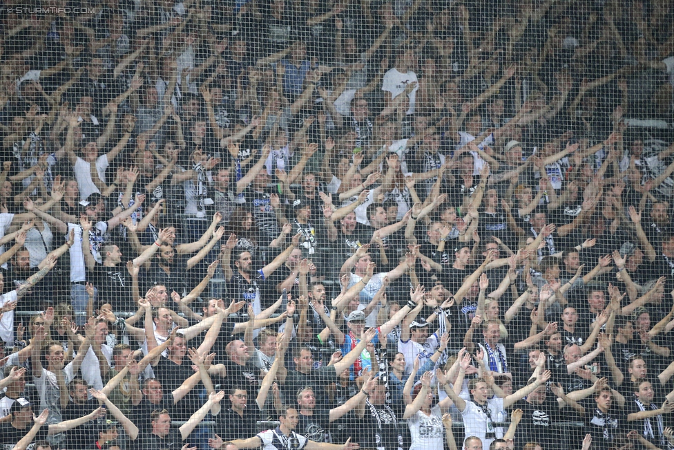 Sturm Graz - St. Poelten
Oesterreichische Fussball Bundesliga, 1. Runde, SK Sturm Graz - SKN St. Poelten, Stadion Liebenau Graz, 23.07.2017. 

Foto zeigt Fans von Sturm
