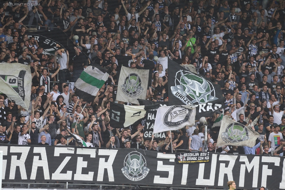 Sturm Graz - Fenerbahce
UEFA Europa League Qualifikation 3. Runde, SK Sturm Graz -  Fenerbahce Istanbul, Stadion Liebenau Graz, 27.07.2017. 

Foto zeigt Fans von Sturm mit einer Choreografie
