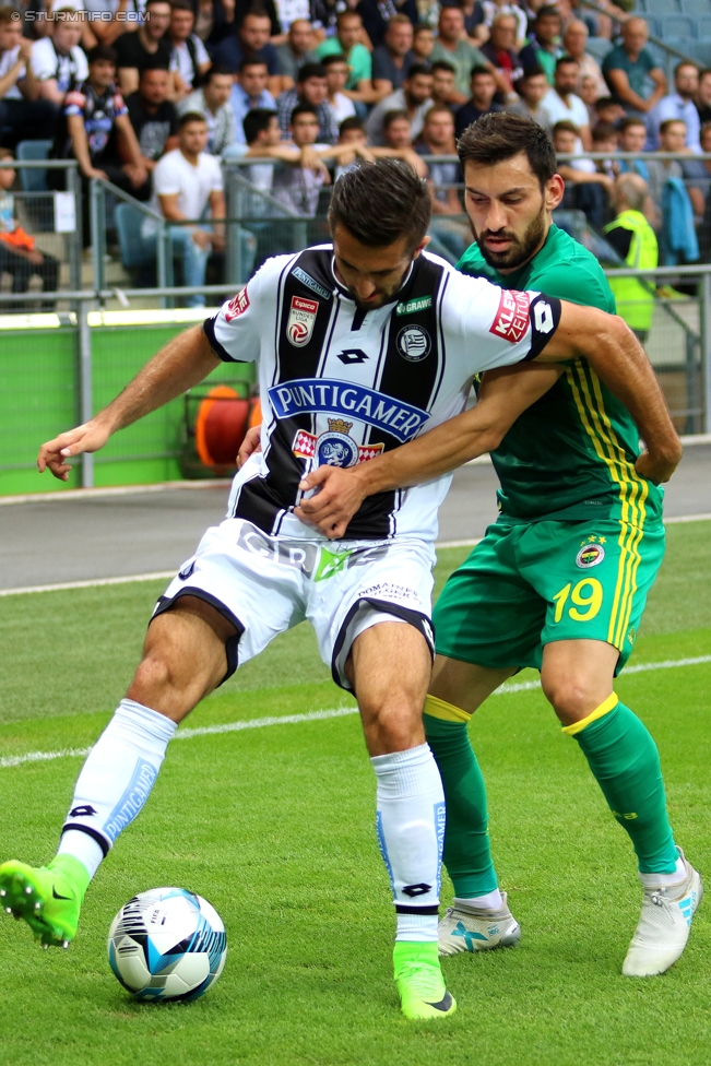 Sturm Graz - Fenerbahce
UEFA Europa League Qualifikation 3. Runde, SK Sturm Graz -  Fenerbahce Istanbul, Stadion Liebenau Graz, 27.07.2017. 

Foto zeigt Marvin Potzmann (Sturm) und Sener Oezbayrakli (Fenerbahce)
