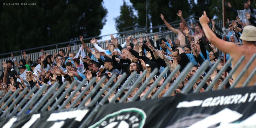 Mattersburg - Sturm Graz
Oesterreichische Fussball Bundesliga, 3. Runde, SV Mattersburg - SK Sturm Graz, Pappelstadion Mattersburg, 06.08.2017. 

Foto zeigt Fans von Sturm
