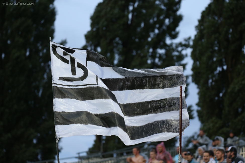 Mattersburg - Sturm Graz
Oesterreichische Fussball Bundesliga, 3. Runde, SV Mattersburg - SK Sturm Graz, Pappelstadion Mattersburg, 06.08.2017. 

Foto zeigt Fans von Sturm
