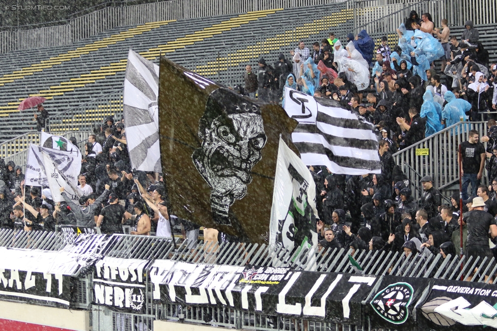 Mattersburg - Sturm Graz
Oesterreichische Fussball Bundesliga, 3. Runde, SV Mattersburg - SK Sturm Graz, Pappelstadion Mattersburg, 06.08.2017. 

Foto zeigt Fans von Sturm
