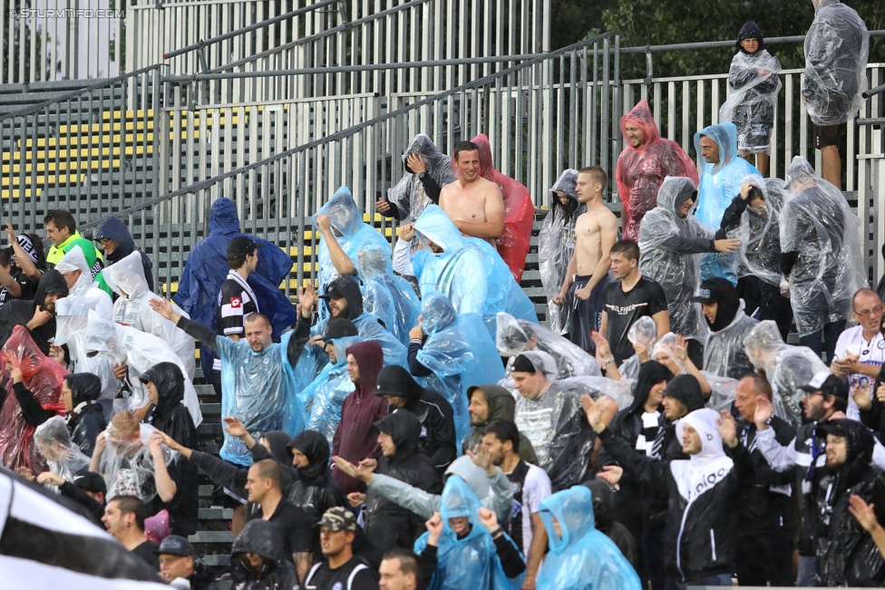 Mattersburg - Sturm Graz
Oesterreichische Fussball Bundesliga, 3. Runde, SV Mattersburg - SK Sturm Graz, Pappelstadion Mattersburg, 06.08.2017. 

Foto zeigt Fans von Sturm
Schlüsselwörter: wetter