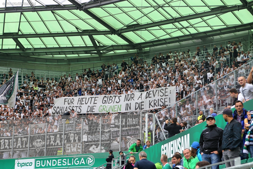 Rapid Wien - Sturm Graz
Oesterreichische Fussball Bundesliga, 5. Runde, SK Rapid Wien - SK Sturm Graz, Weststadion Wien, 19.08.2017. 

Foto zeigt Fans von Sturm mit einem Spruchband
