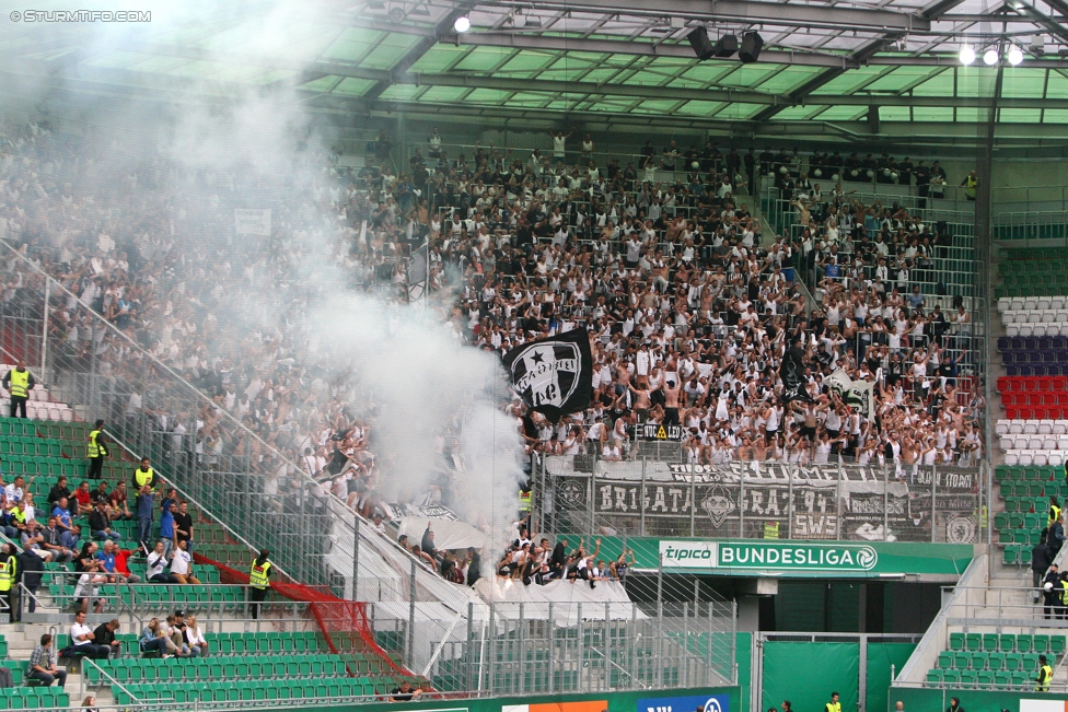 Rapid Wien - Sturm Graz
Oesterreichische Fussball Bundesliga, 5. Runde, SK Rapid Wien - SK Sturm Graz, Weststadion Wien, 19.08.2017. 

Foto zeigt Fans von Sturm
