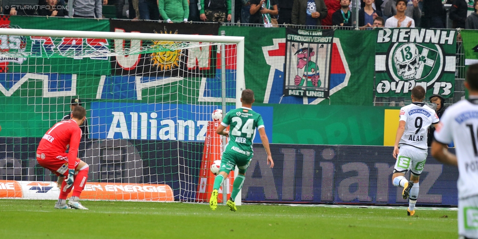 Rapid Wien - Sturm Graz
Oesterreichische Fussball Bundesliga, 5. Runde, SK Rapid Wien - SK Sturm Graz, Weststadion Wien, 19.08.2017. 

Foto zeigt Richard Strebinger (Rapid), Stephan Auer (Rapid) und Deni Alar (Sturm)
Schlüsselwörter: tor