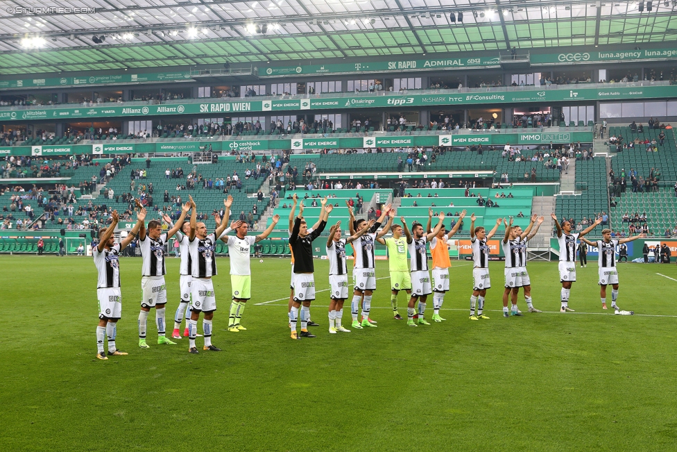 Rapid Wien - Sturm Graz
Oesterreichische Fussball Bundesliga, 5. Runde, SK Rapid Wien - SK Sturm Graz, Weststadion Wien, 19.08.2017. 

Foto zeigt die Mannschaft von Sturm
Schlüsselwörter: jubel